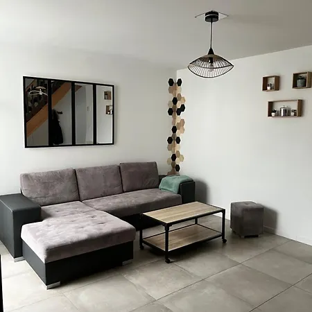 Country house Maison Hyper Centre 3 *
